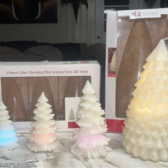 Home Collection~ 2 Boxes W/ 4 Color Changing Christmas Tree & Pine Scented (New) - Picture 3 of 12
